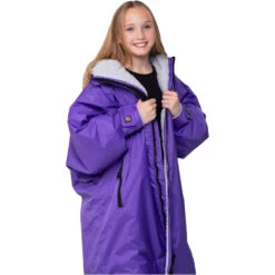 Advance Junior Long Sleeve Change Robe 11 Advance Junior Long Sleeve Change Robe -Diving Gear Shop 202320Dryrobe20Advance20Junior20Long20Sleeve20Changing20Robe20Poncho20DR10420 20Purple20Grey206.2000x2000