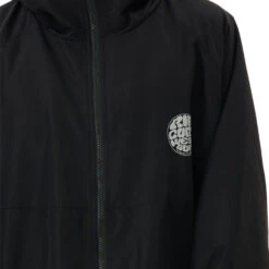 Rip Curl Surf Series Hooded Changing Robe / Poncho -Diving Gear Shop 202320Rip20Curl20Mens20Surf20Series20Hooded20Changing20Robe20Poncho20005MTO20 20Black20Close20Up.2000x2000