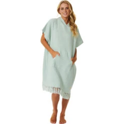 Rip Curl Womens Stonewash Hooded Towel Changing Robe / Poncho 8 Rip Curl Womens Stonewash Hooded Towel Changing Robe / Poncho -Diving Gear Shop 202320Rip20Curl20Womens20Stonewash20Hooded20Towel20Changing20Robe2020Poncho20GTWEA120 20Mint20pocket20front.2000x2000
