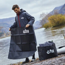 GILL Pull Out Change Mat And Wet Bag -Diving Gear Shop 39436 5026 Black 1.2000x2000