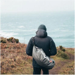 Northcore 20L Waterproof Compression Bag -Diving Gear Shop 40458 202320Northcore2020L20Waterproof20Compression20Bag2034145420 20Grey20Lifestyle201.2000x2000