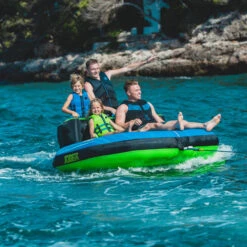 JOBE Junior Neoprene Life Vest -Diving Gear Shop 43257 202320Jobe20Junior20Neoprene20Life20Vest2024492101220 20Blue20Lifestyle201.2000x2000