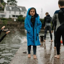 Red Paddle Co. Junior Dry Pro Change Robe / Poncho -Diving Gear Shop 46260 202420Red20Paddle20Co20Junior20Dry20Pro20Change20Robe2020Poncho2000200900601820 20Marine20202.2000x2000