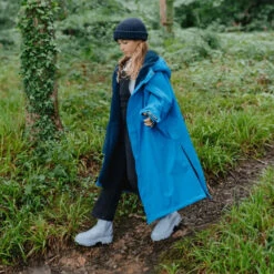 Red Paddle Co. Junior Dry Pro Change Robe / Poncho -Diving Gear Shop 46260 202420Red20Paddle20Co20Junior20Dry20Pro20Change20Robe2020Poncho2000200900601820 20Marine20203.2000x2000