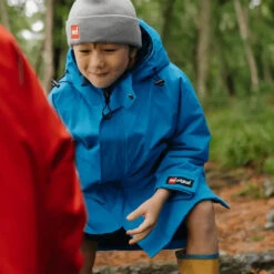 Red Paddle Co. Junior Dry Pro Change Robe / Poncho -Diving Gear Shop 46260 202420Red20Paddle20Co20Junior20Dry20Pro20Change20Robe2020Poncho2000200900601820 20Marine20205.2000x2000
