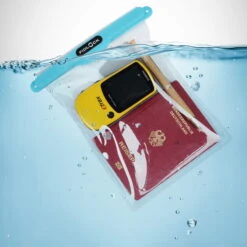 Fidlock Magnetic Maxi Dry Bag -Diving Gear Shop Dry20Bag20Maxi20M sized20magnetic20self sealing20bag20front.2000x2000