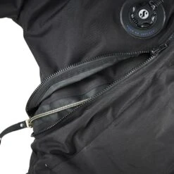 Scubapro Evertech Dry Breathable Women's Drysuit 11 Scubapro Evertech Dry Breathable Women's Drysuit -Diving Gear Shop Scubapro Evertec Dry Breathable Drysuit zip detail e40b95ae 266b 4d3f ba29 d29e2df8e381